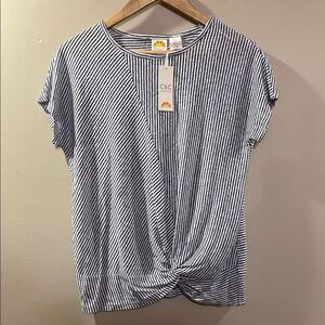 NWT C&C California Linen Top